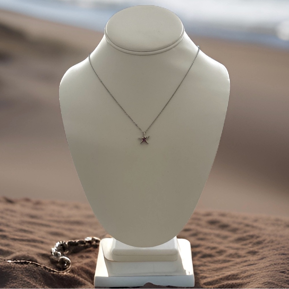 Sterling Silver Starfish Necklace.